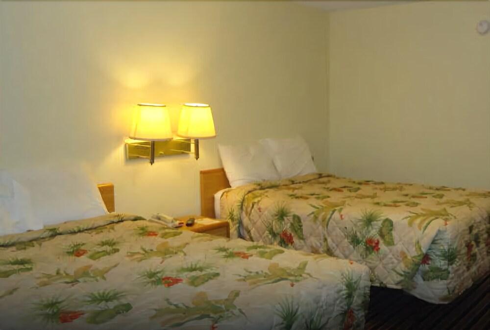 Suite 16 Motel Gore ภายนอก รูปภาพ