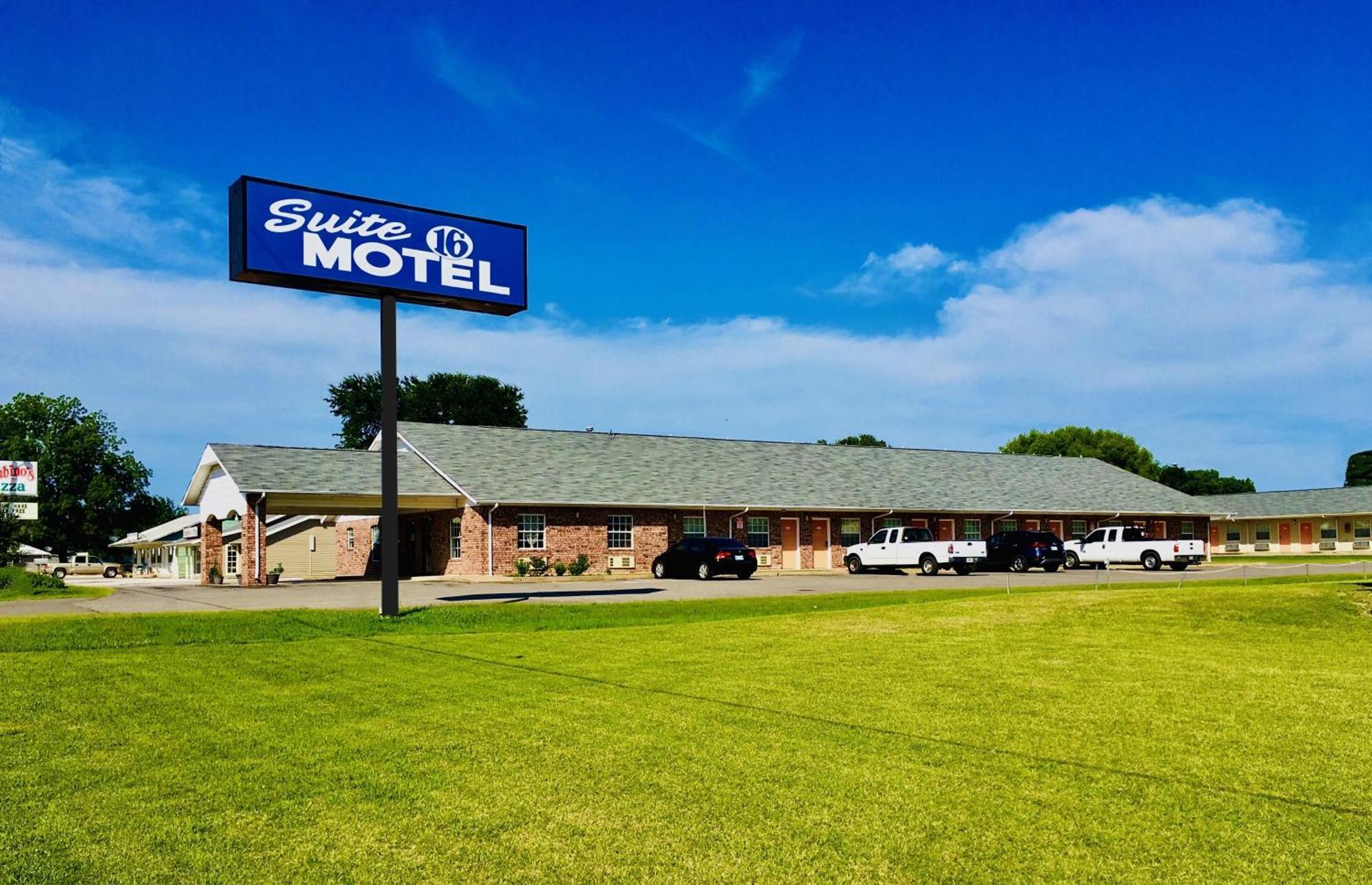 Suite 16 Motel Gore ภายนอก รูปภาพ
